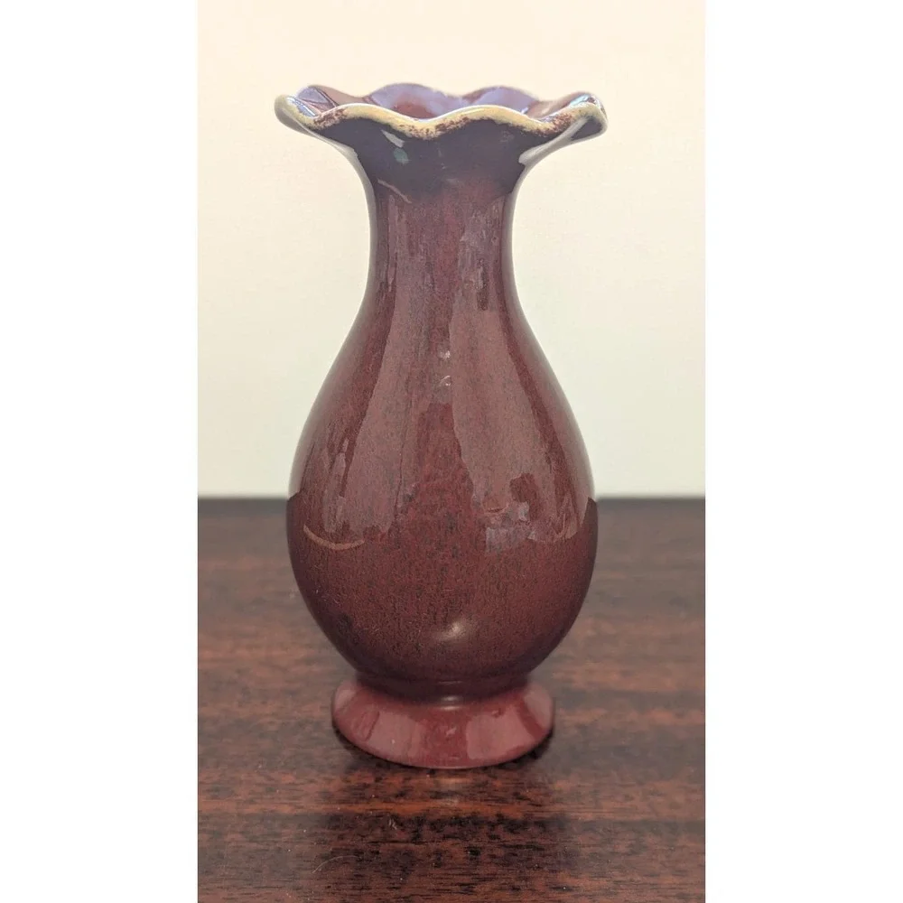Bombay Company Oxblood Red Ceramic Vase Ruffled Rim Asian Inspired Decor 8
